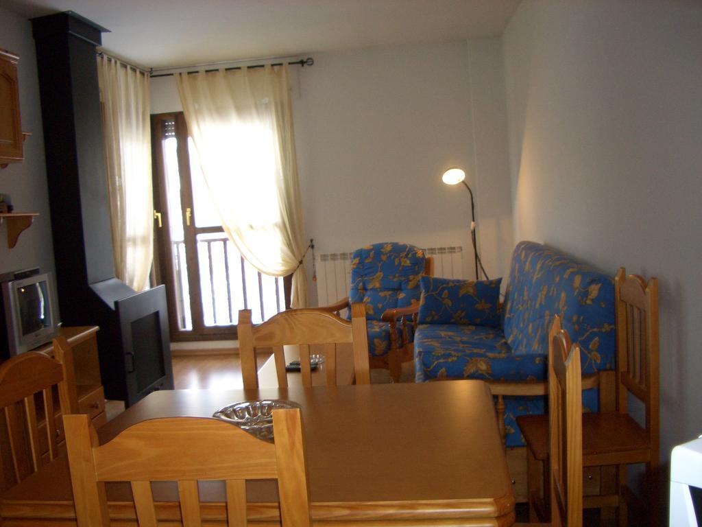 Apartamentos Ball Benas Edificio Prados De Velarta Серлер Екстериор снимка