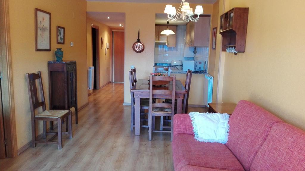 Apartamentos Ball Benas Edificio Prados De Velarta Серлер Екстериор снимка